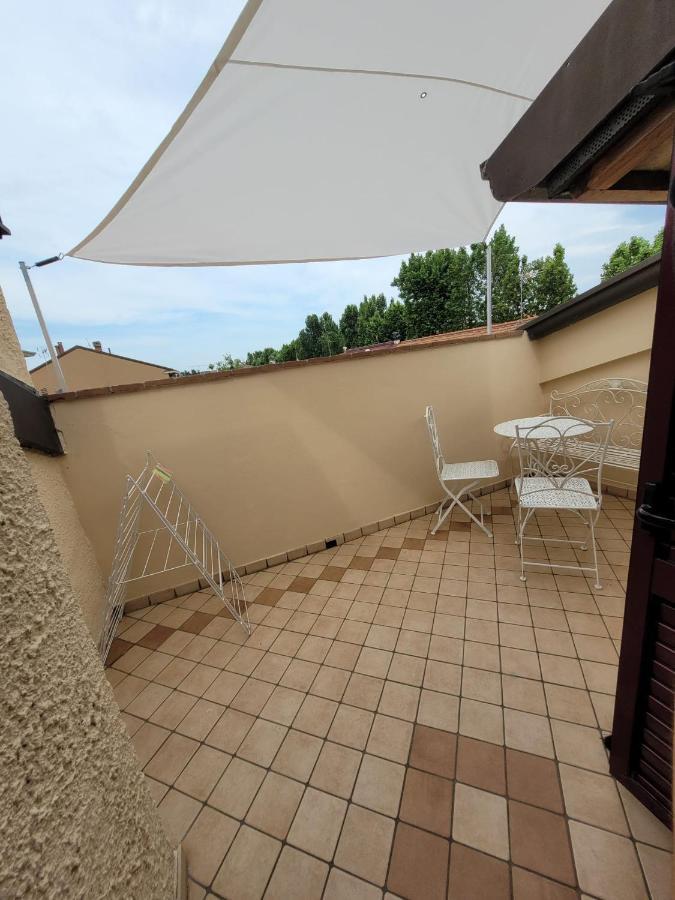 Attic Lägenhet Rimini Exteriör bild