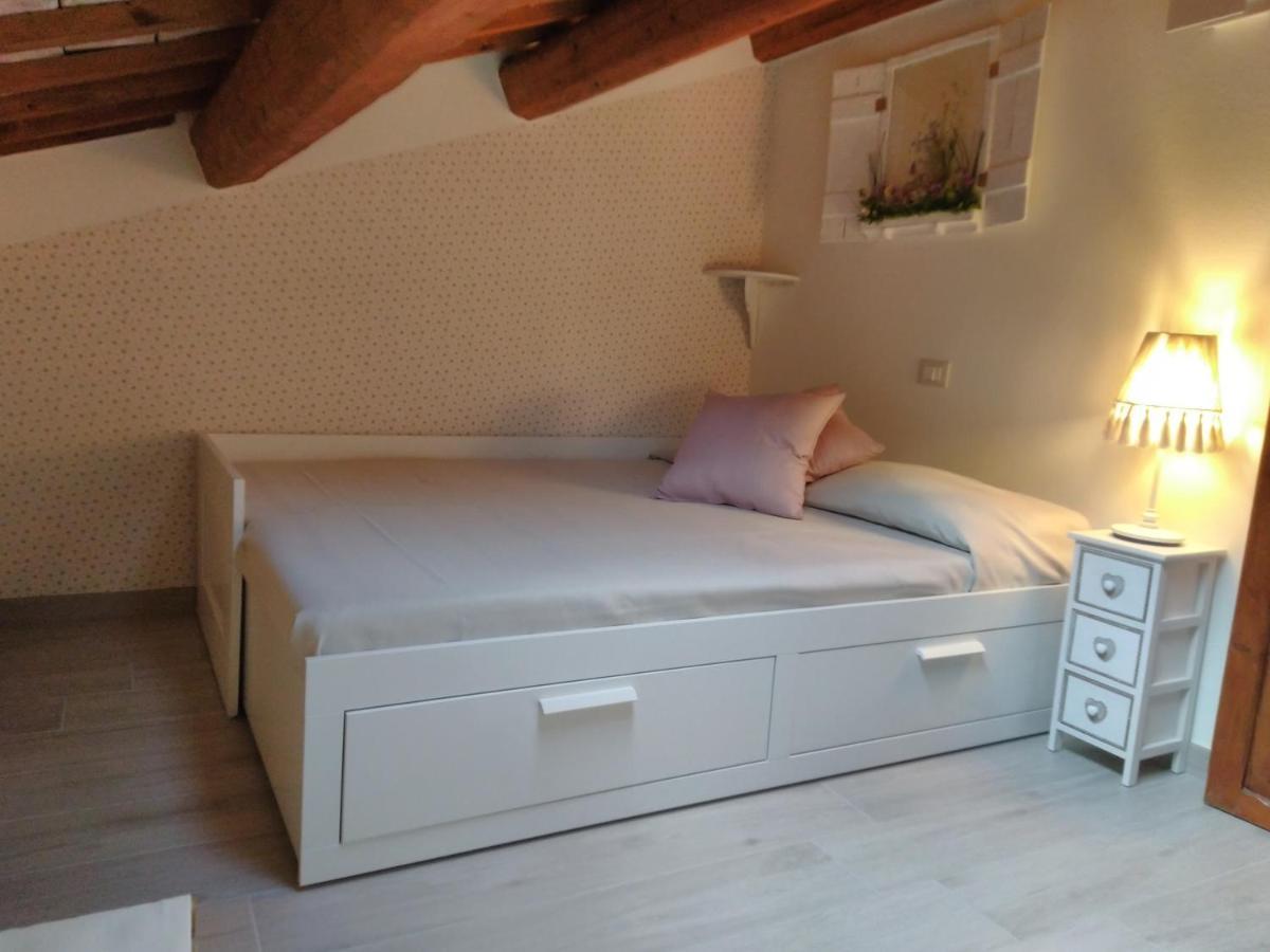 Attic Lägenhet Rimini Exteriör bild